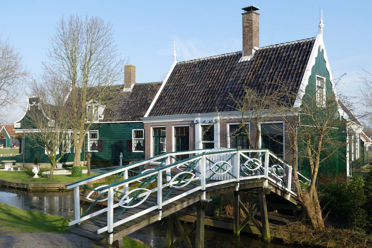 How to Plan the Perfect Half-Day Trip from Amsterdam to Zaanse Schans