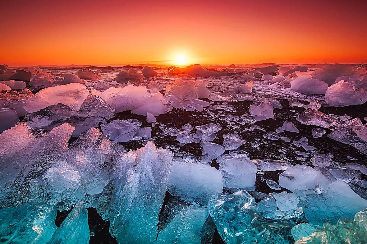 12 Unforgettable Adventures in Iceland You Must Do on Your Next Visit