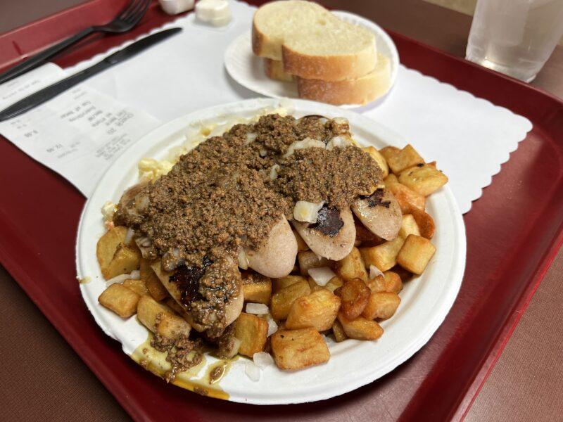 Garbage plate on red try with receipt