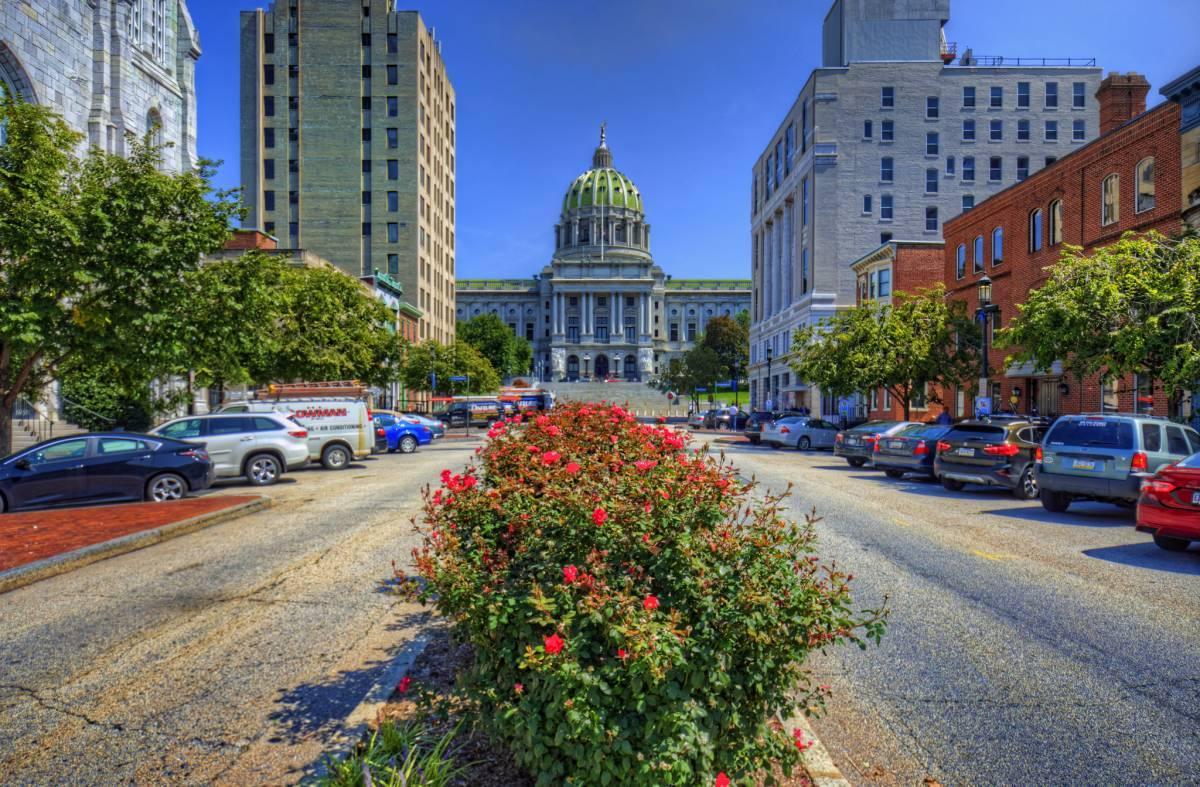12 Best Things to do in Harrisburg, PA: From Amish Baked Goods to Hot Air Balloons