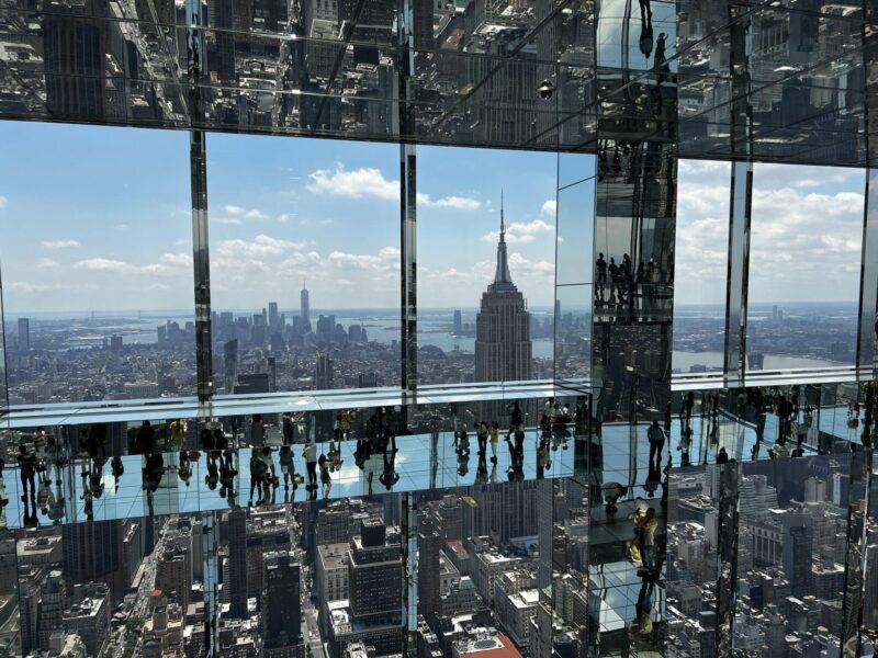 Room of mirror overlooking skyline