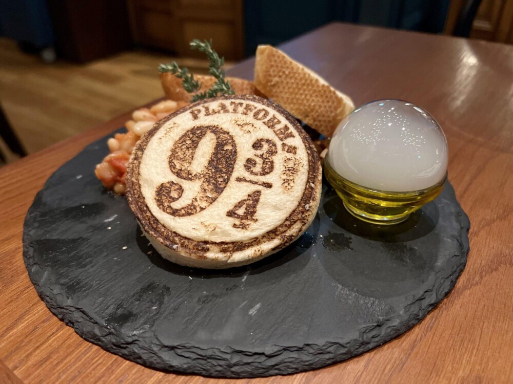 Tips for Visiting The Harry Potter Cafe in Tokyo, Japan