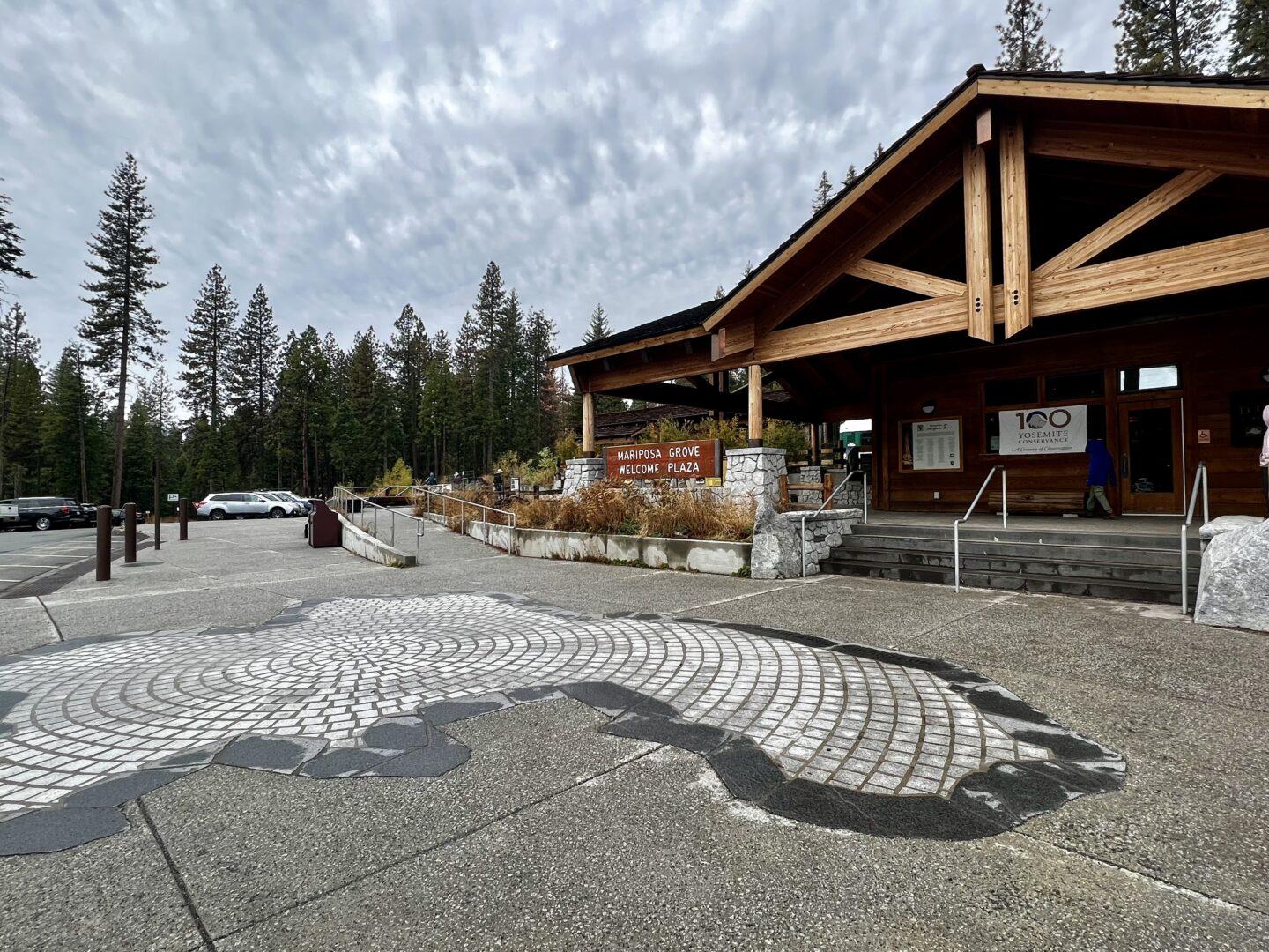 Mariposa Grove Welcome Plaza view from the parking lot