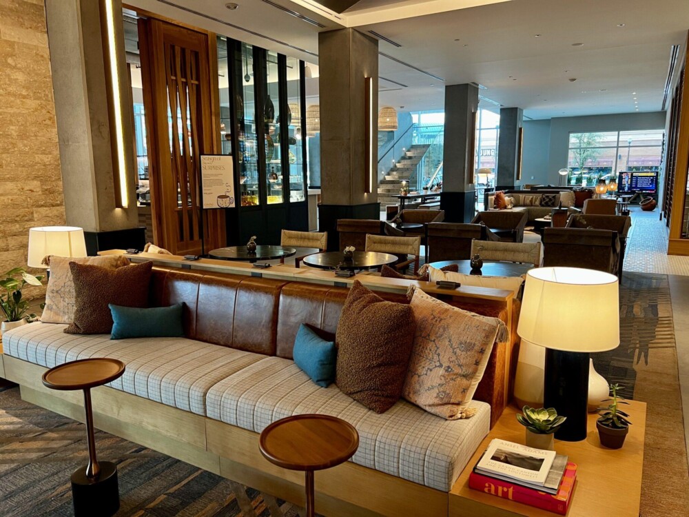 Lobby of Omni Tempe Hotel at ASU