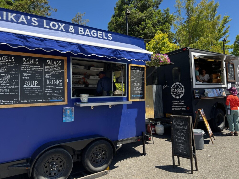 Blue food truck at farmer's market